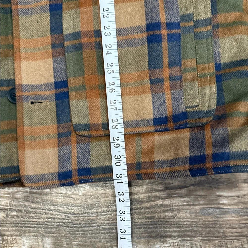 Banana Republic Men's Plaid Jacket with Dark Brown Collar